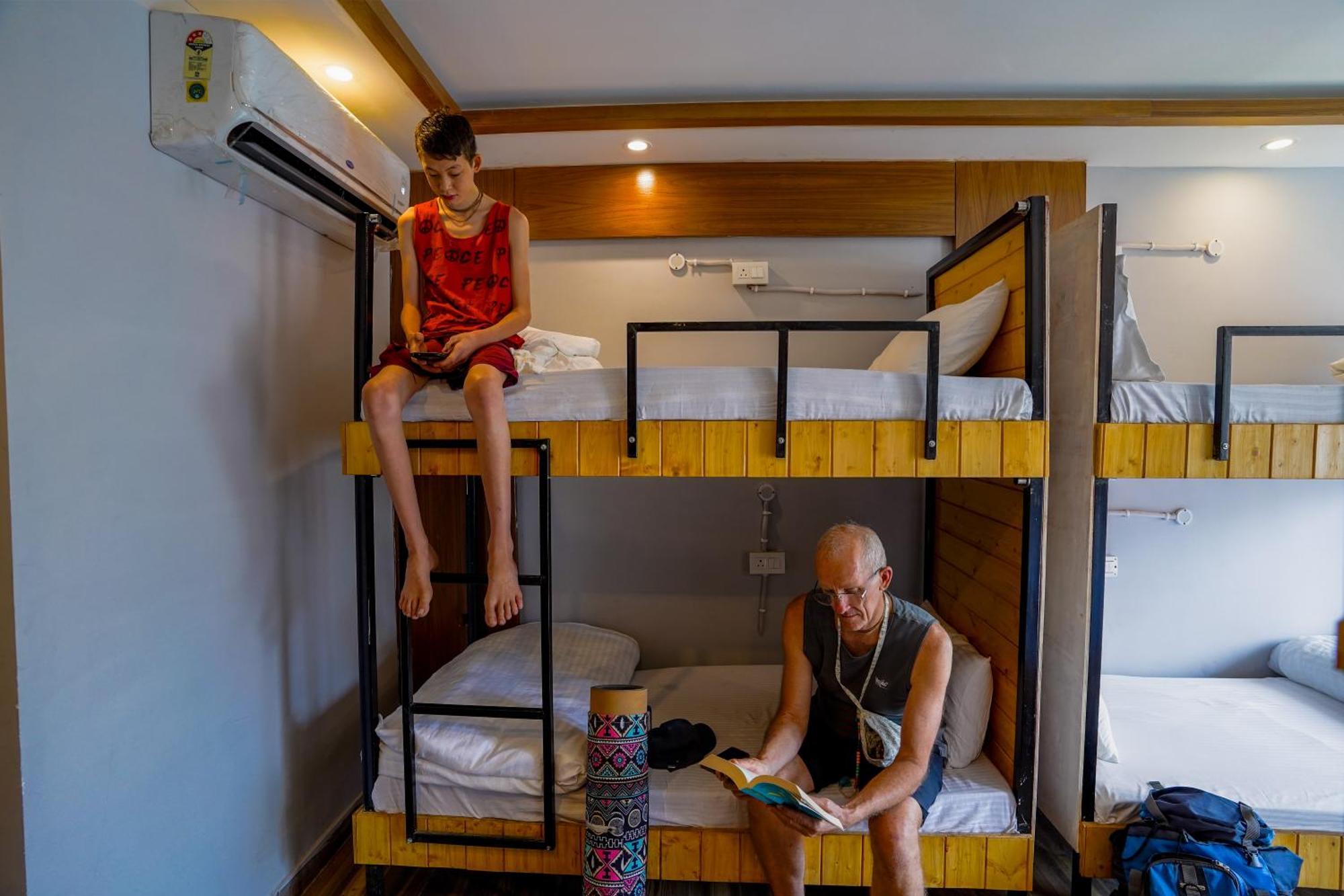 Hide-In Rishikesh, Laxman Jhula Hostel Exterior photo